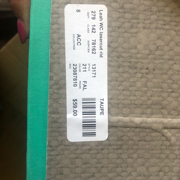 Boots - Picture 3 of 3